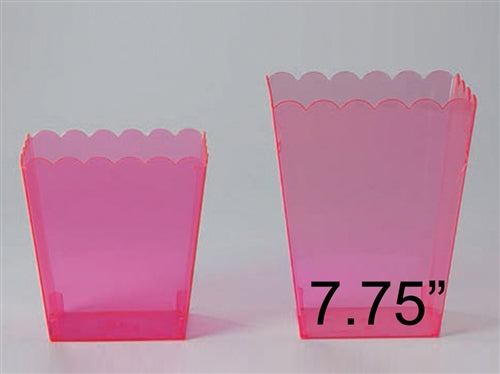 Plastic Scalloped Edge Container (1 Pc)