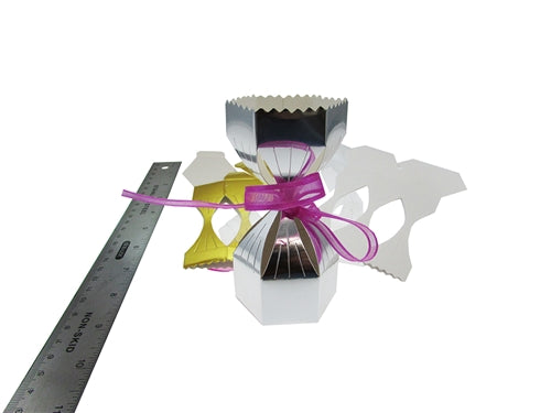 Load image into Gallery viewer, CLEARANCE - 4.5&quot; FAVOR BOX #5514 (12 Pcs)
