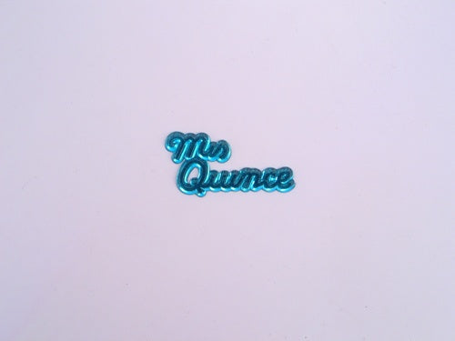Letreros de dijes "Mis Quince" de acrílico en miniatura (aprox. 24 piezas)