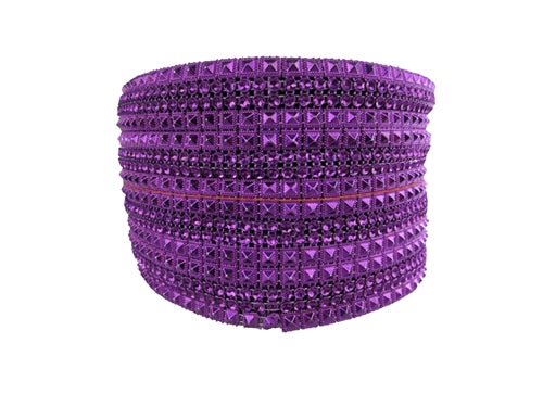 4.25" Pyramid Stud Mesh Roll (Customizable) (10 Yards)