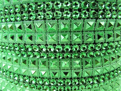 4.25" Pyramid Stud Mesh Roll (Customizable) (10 Yards)