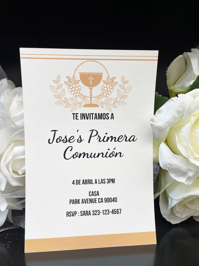 Load image into Gallery viewer, 5&quot;x7&quot; Personalized Communion Invitations (8 Invitations)
