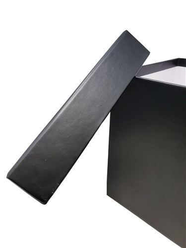 Cajas anidadas multiusos de cartón de 7" - 3 niveles - Cuadradas negras MATE