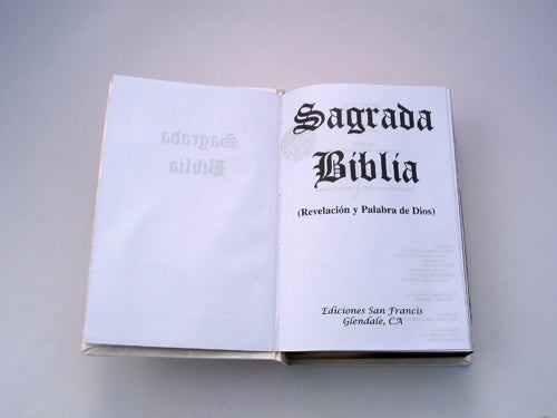 Load image into Gallery viewer, &quot;Sagrada Biblia&quot; Wedding Bible - Wedding Couple Design (Spanish) - Old Jerusalem Version, Abridged (1 Pc)
