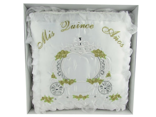 Load image into Gallery viewer, Premium - &quot;MIS QUINCE ANOS&quot; - Kneeling Pillow - Coach Design (1 Pc)
